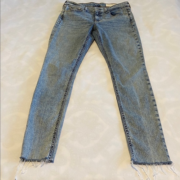 rag & bone Cate mid rise skinny fray hem Zip fly acid wash color Size 29 x 31” - Picture 9 of 14